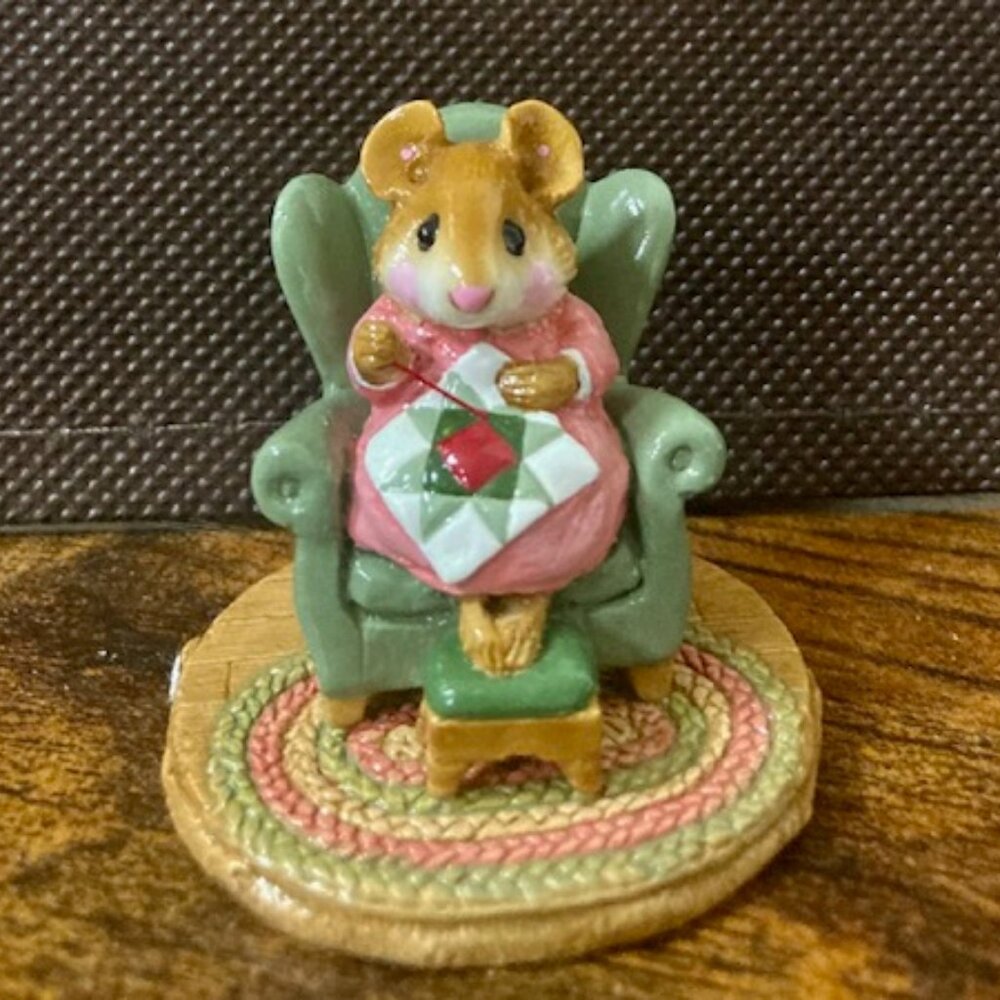 Wee Forest Folk Mouse Quilting Bea M-125 Retired